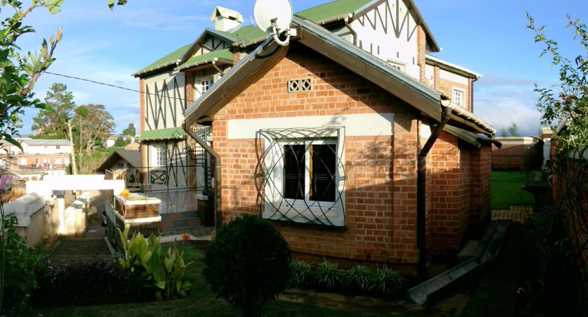 Appartements D'Hotes Marciloui Antsirabe Ngoại thất bức ảnh