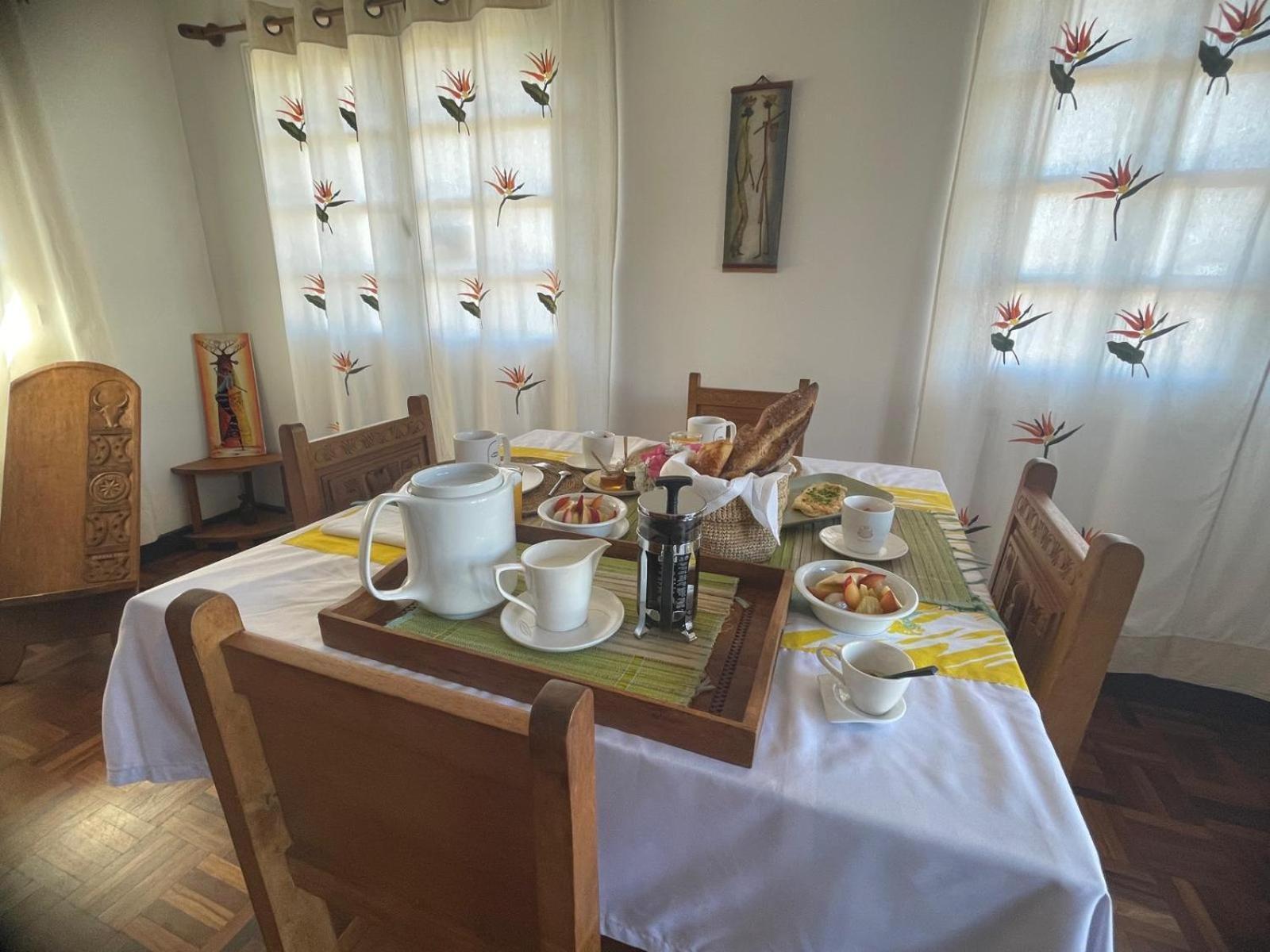 Appartements D'Hotes Marciloui Antsirabe Ngoại thất bức ảnh